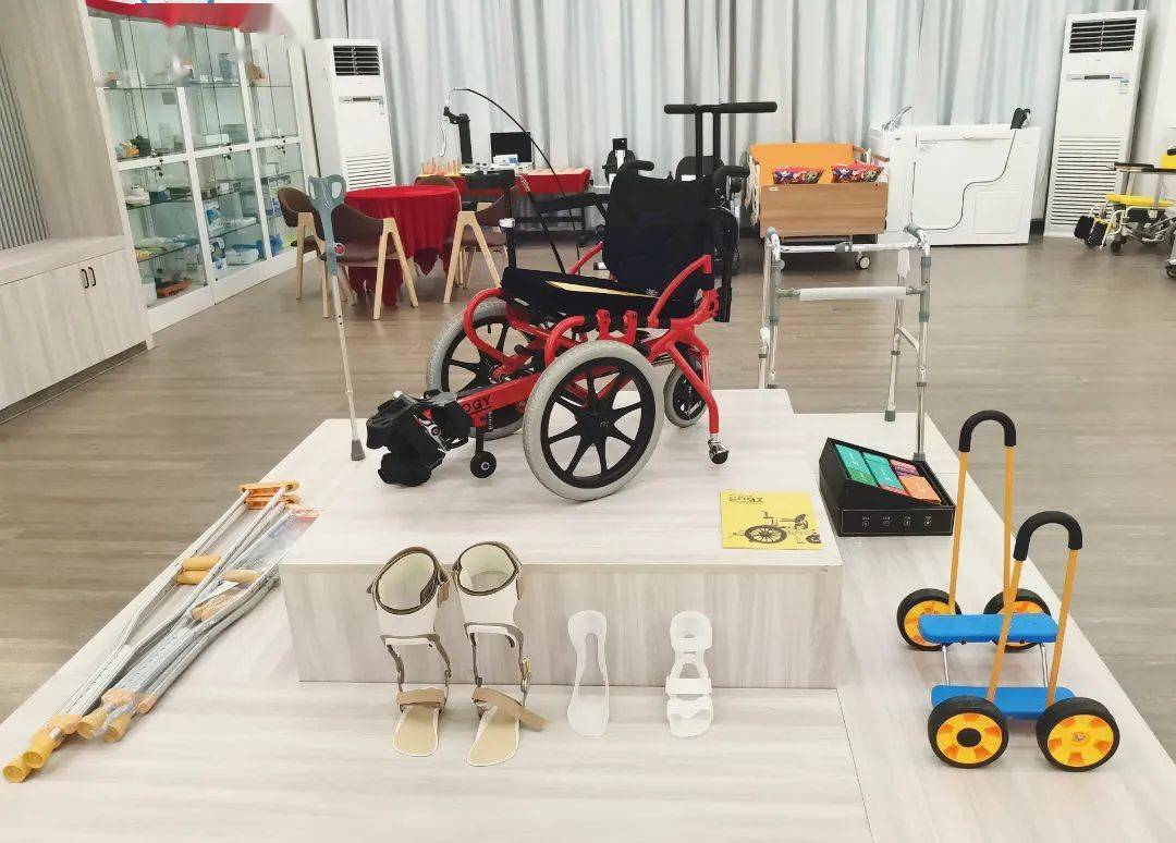 300多件辅助器具在这里展出!_残疾人_厦门市_康复