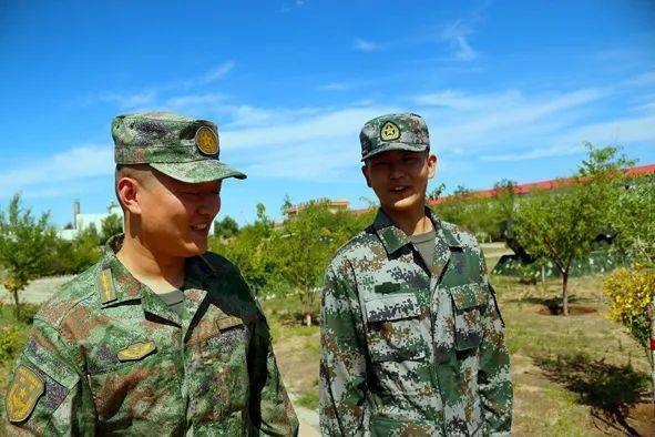 用真心,真用心是新兵第二适应期的稳定剂,只有真心去关心爱护他们
