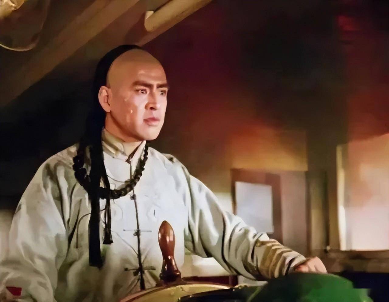 李默然:这位有着深厚底蕴的老艺术家,当年却是一个失学儿童_邓世昌