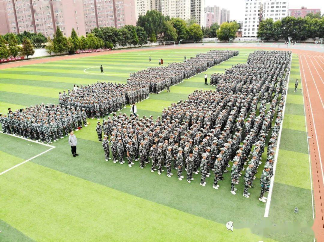 邓州市二高中2022年秋季军训纪实