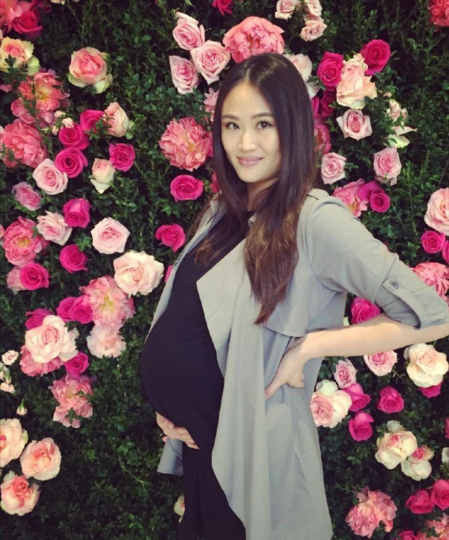 爸爸李小鹏是一个收获世界冠军,奥运冠军的中国体操运动员,02李小鹏