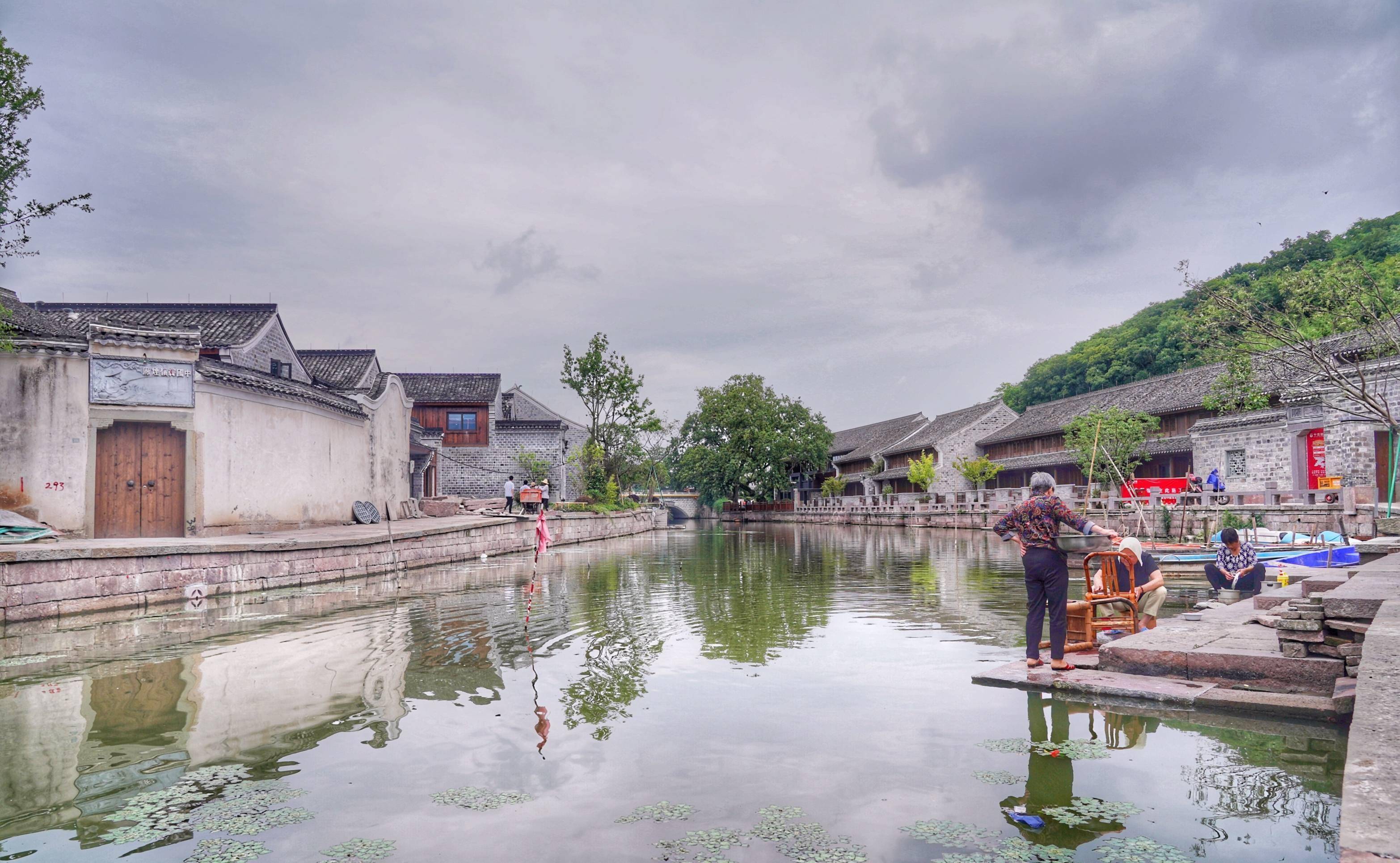 宁波钱湖畔千年古街开门迎客,规模大过南塘老街,文化底蕴深厚_韩岭
