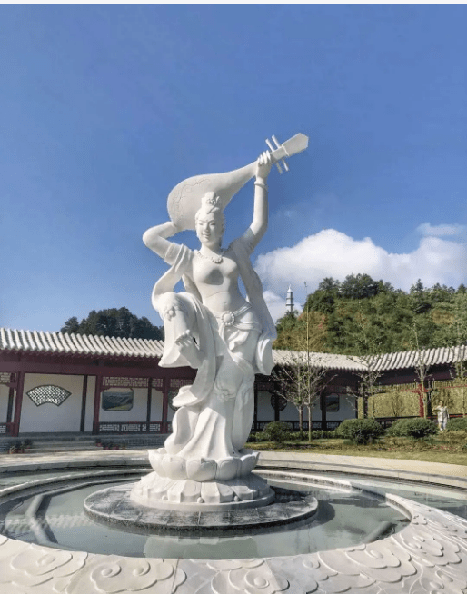 飞天仕女人物雕塑_铜雕_定制_玻璃钢