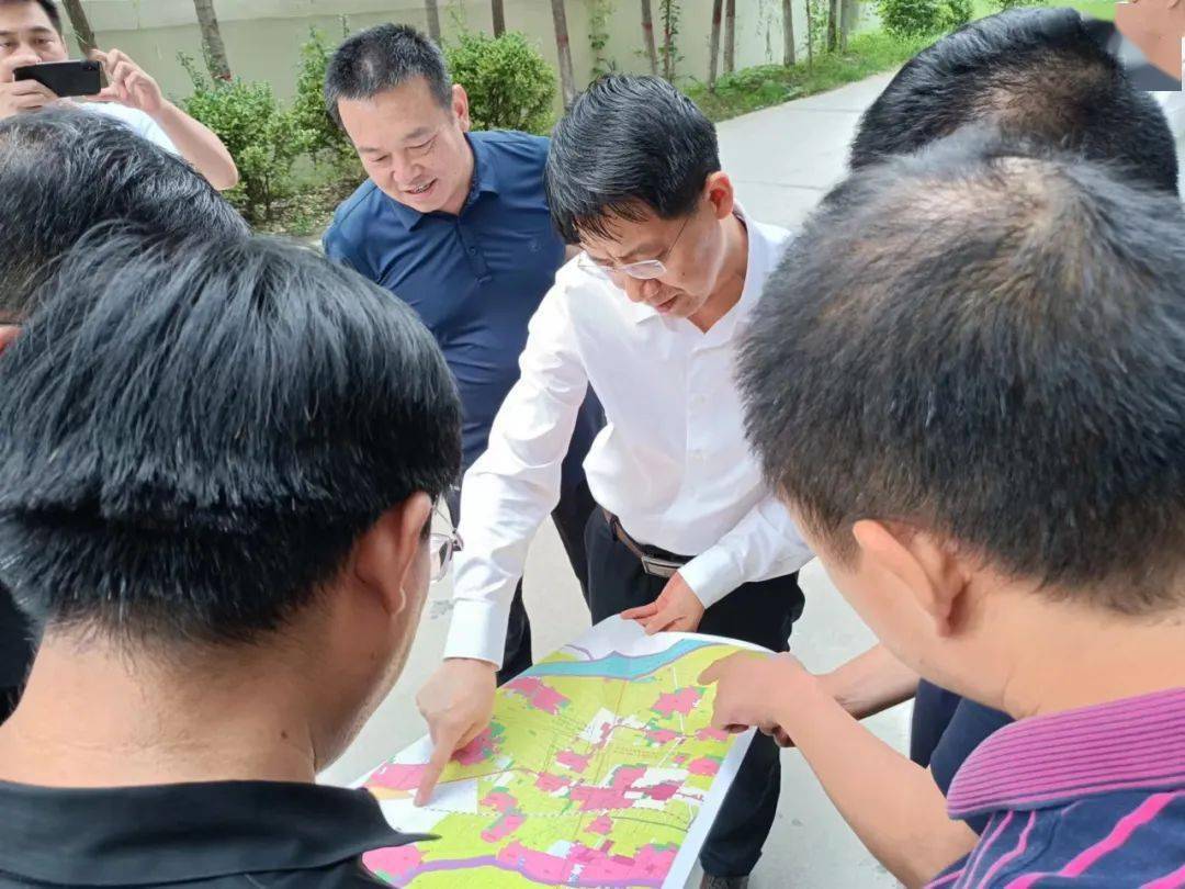 市政府副秘书长杨国卿调研雄商高铁濮阳段项目征迁工作_自然资源_平台