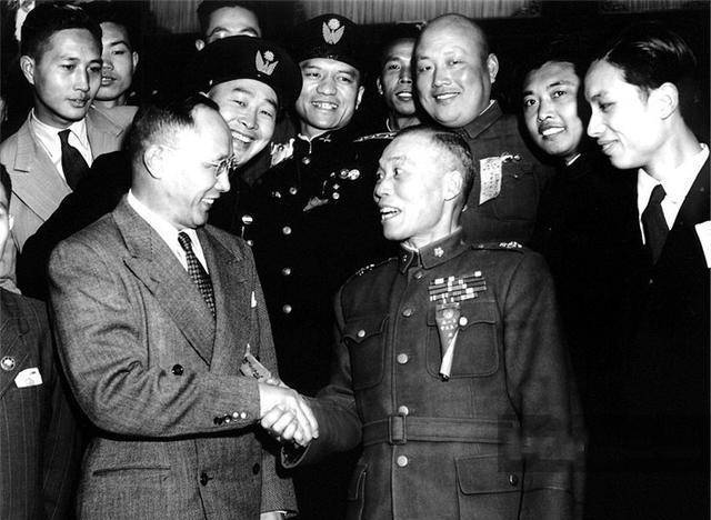 蓝妮丑闻的曝光,直接葬送了孙科在与李宗仁竞选期间的仅存希望_蒋介石