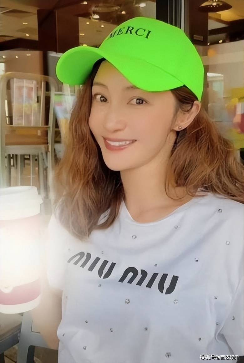 有了新老公但没领证,女儿喊他"爸爸"_吴昊宸_婚姻_伊利