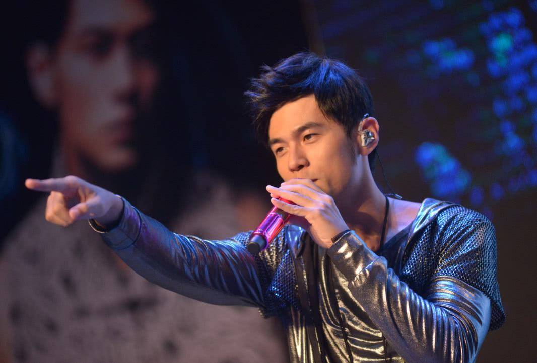 周杰伦的明星粉丝,王俊凯热巴杨颖铁粉,还有一个让人想不到_马龙_刘涛