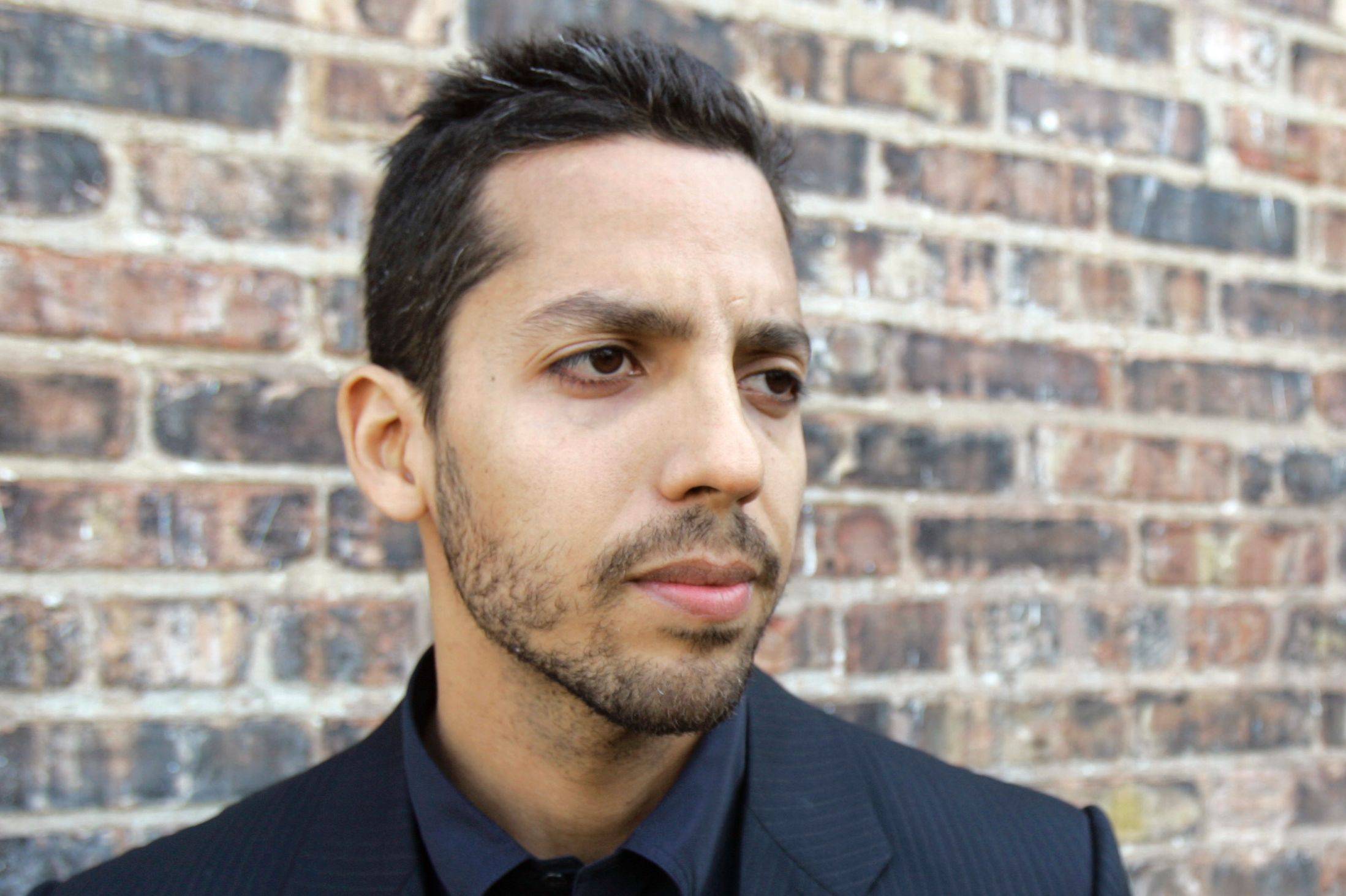 是的,麦当娜和魔术师大卫·布莱恩约会过——但也有很多人认为只是