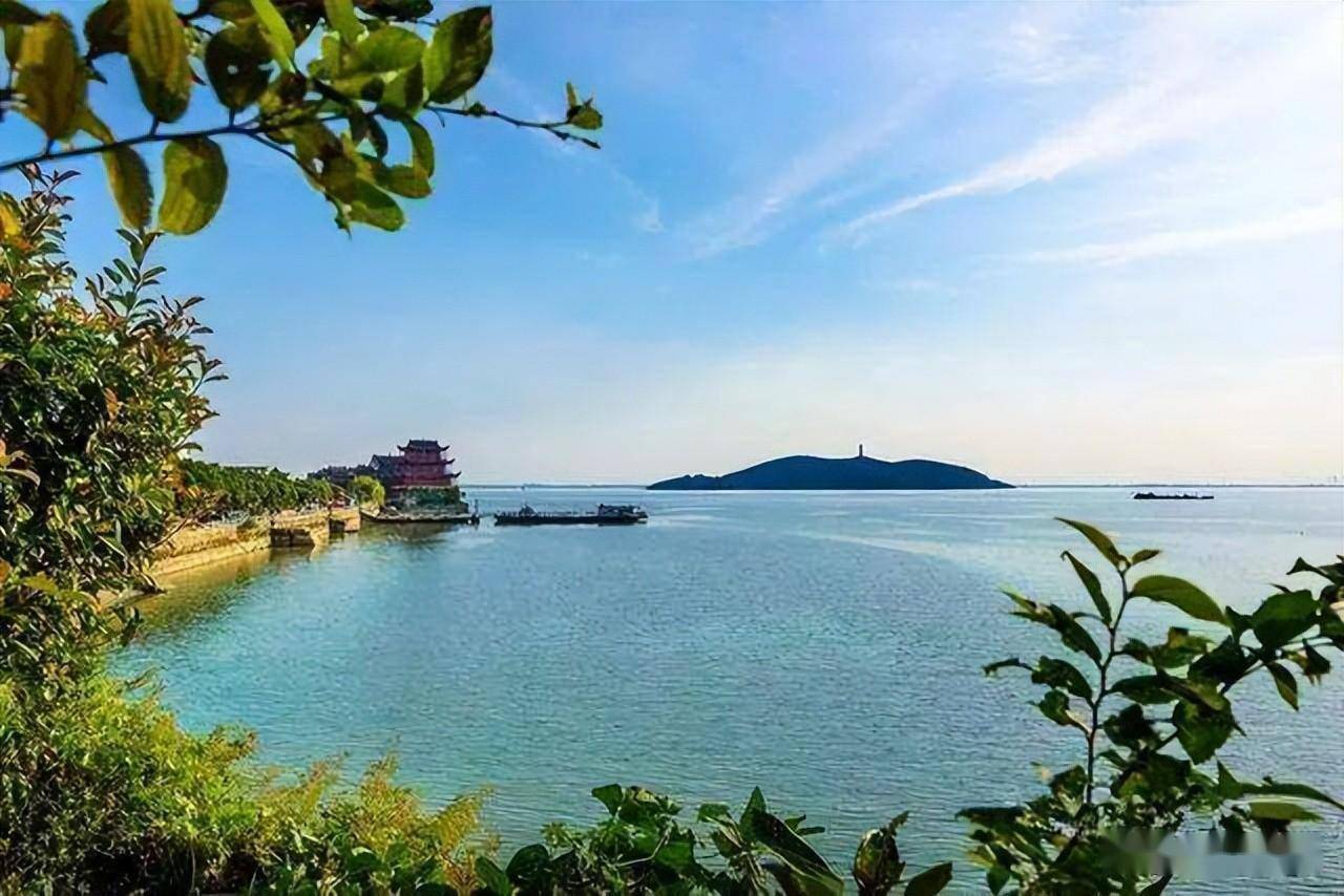 合肥的巢湖,是怎么形成的?一直是谜_庐州_的传说_一片汪洋