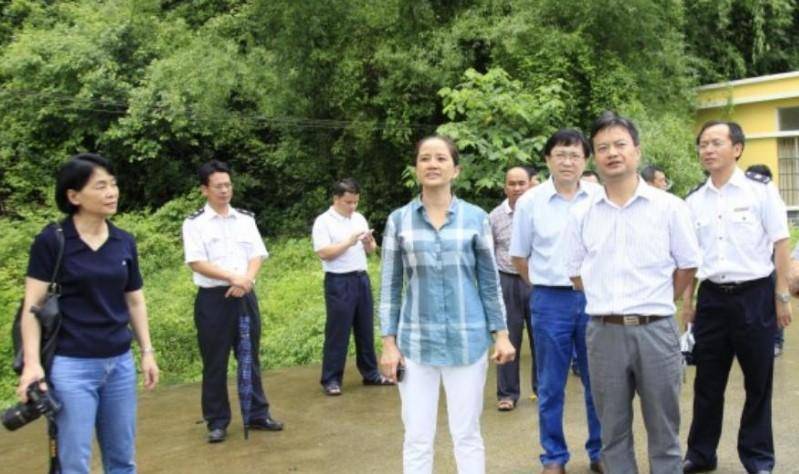 敛财1344万,为捞金,分司机460万_赵丽_卡伦_大新县