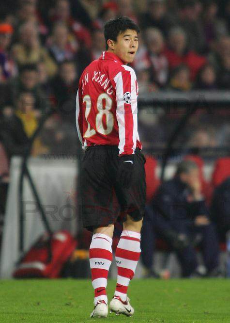 「留洋先锋」孙祥 第一个踢欧冠的中国球员_埃因霍温_比赛_欧洲足联