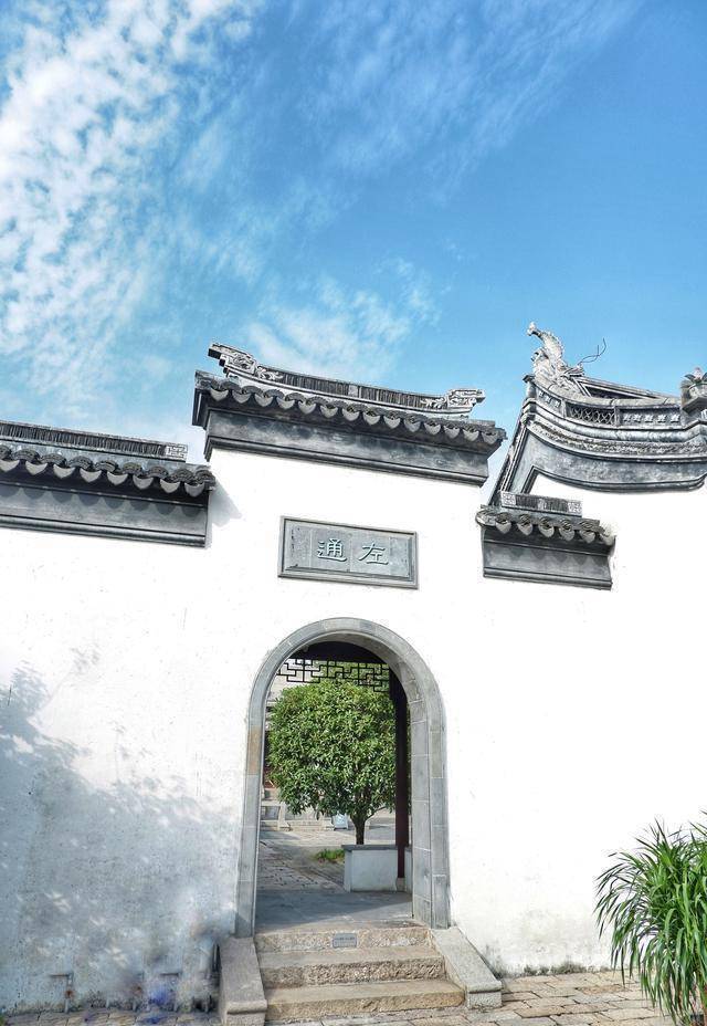 苏州第一座祭祀吴国开国君主的庙宇,披麻戴孝的典故也出自于此_秦伯为