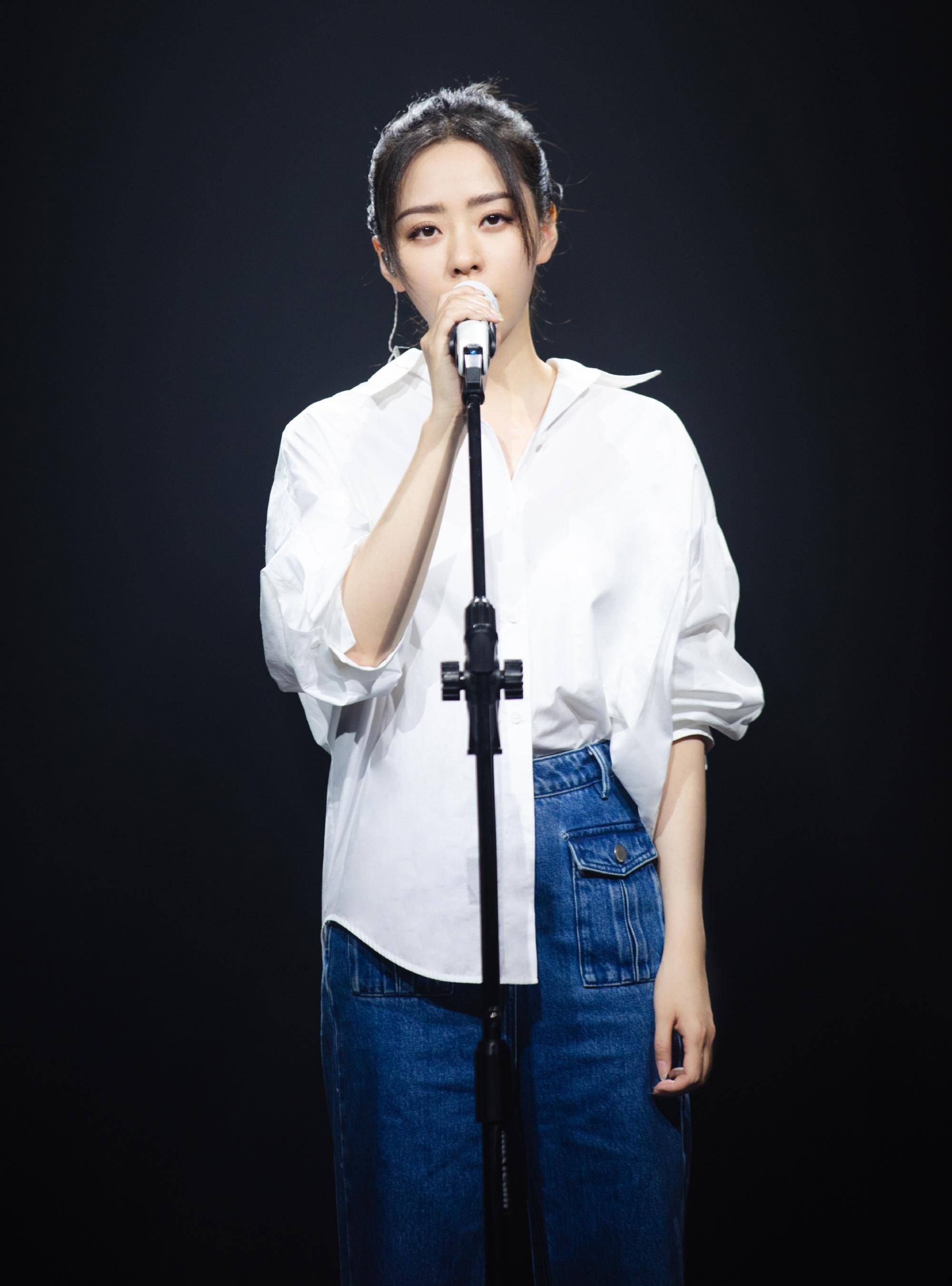 张靓颖状态太好了!