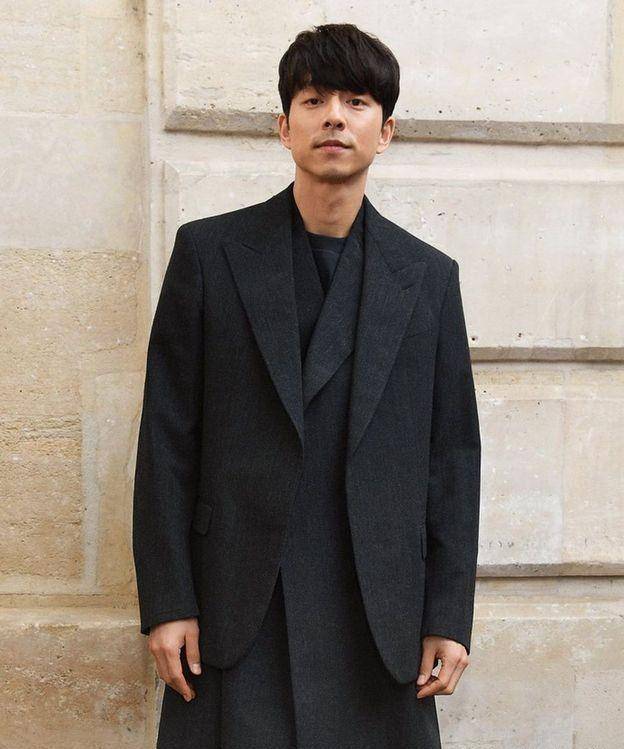 穿西装最好看韩男星排行!玄彬,李钟硕,宋仲基,不多说直接看图