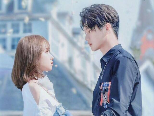 硬糖少女303陈卓璇演唱《追随光》,翟潇闻(feat:王天放)演绎《漾》.