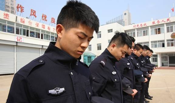 辅警与协警的差距:同是穿公安警服,待遇水准却大相径庭