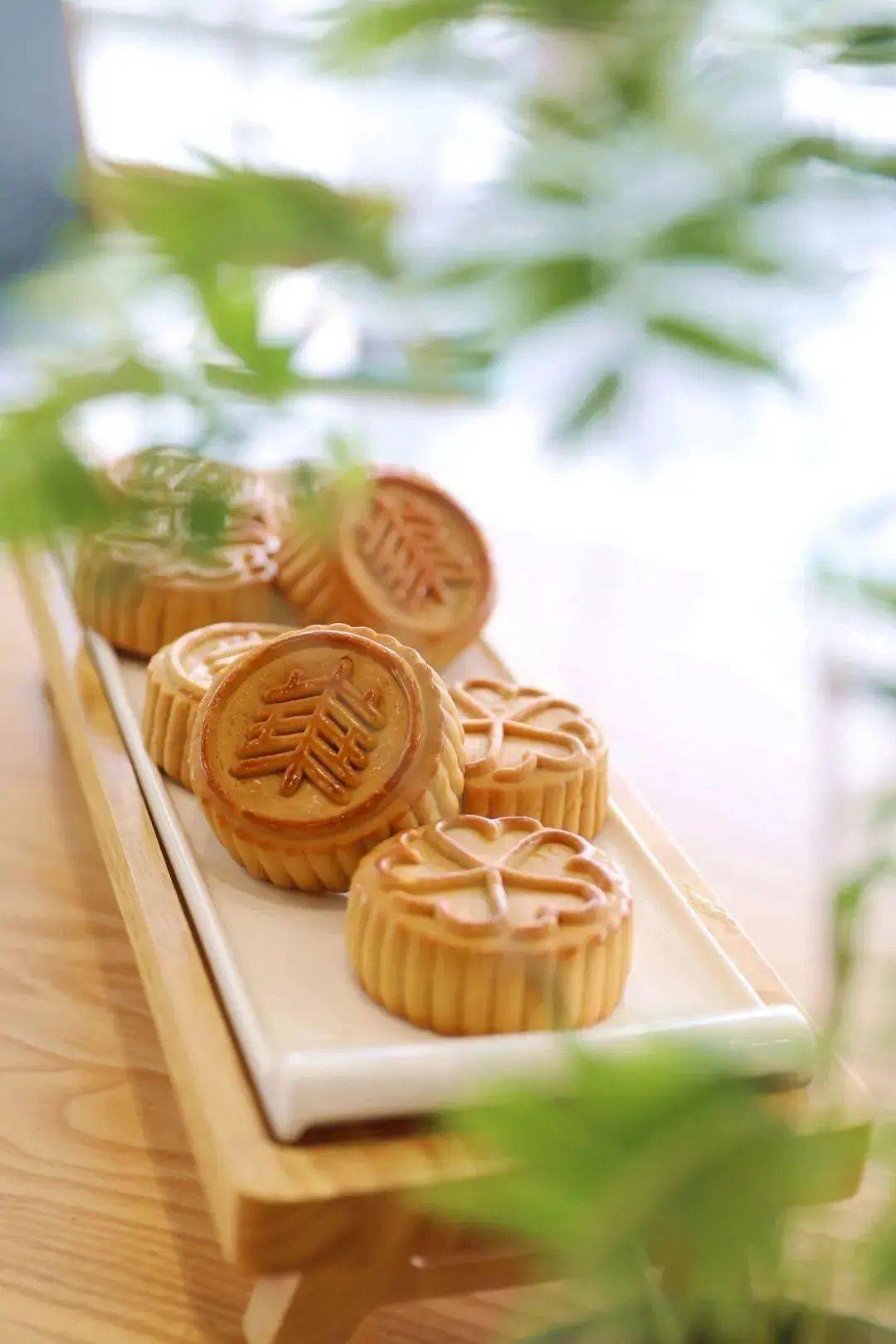 2022年度高校月饼大赏:哈工大朴实中透露出精致.八校联名款亮了!