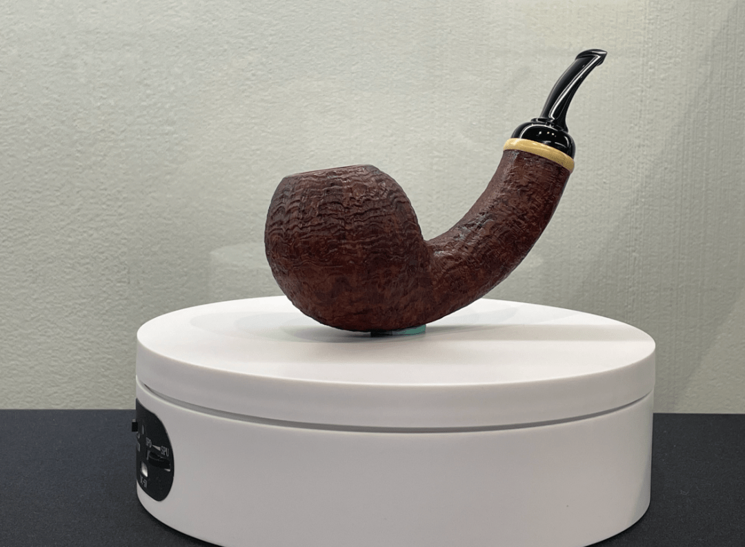 雅昌专稿 | 对话徐海:将爱好变成专业 是人生最成功的追求_书法_烟斗