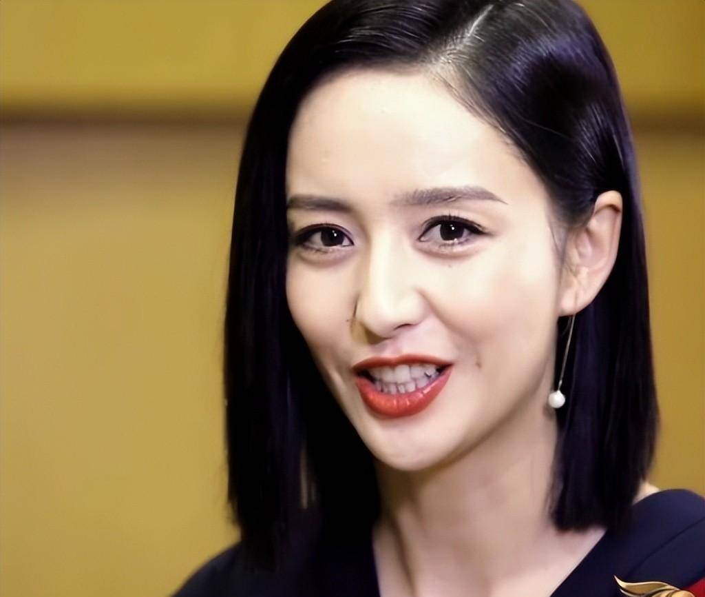 6位牙齿有缺陷未矫正的明星:从马伊琍到佟丽娅,个个都美_刘亦菲_小