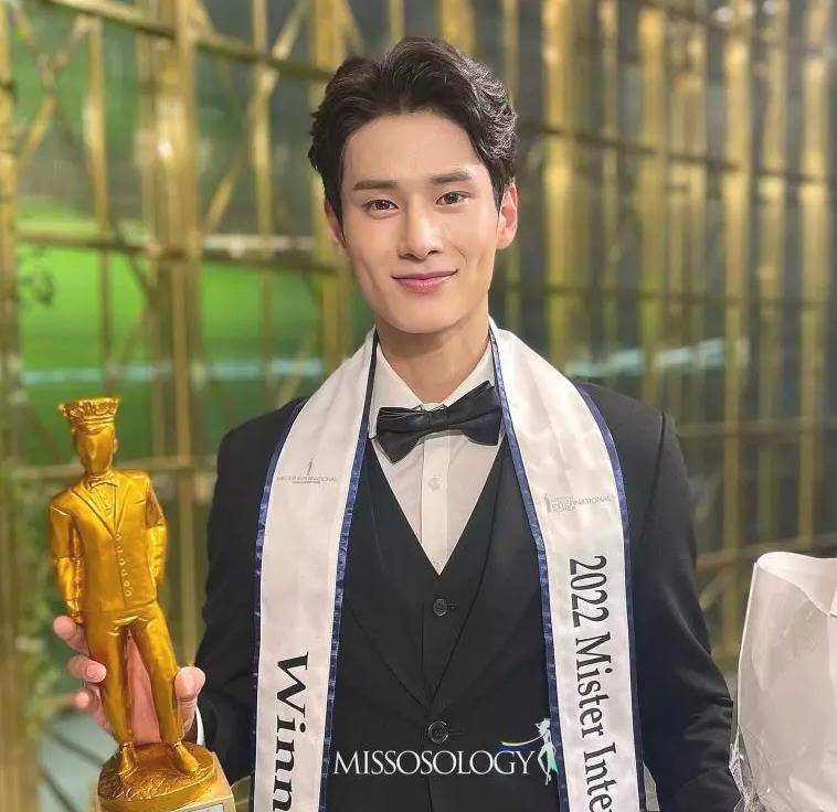 韩国先生2022选举赛果出炉,爆肌男宣传照_魅力_三角_白色