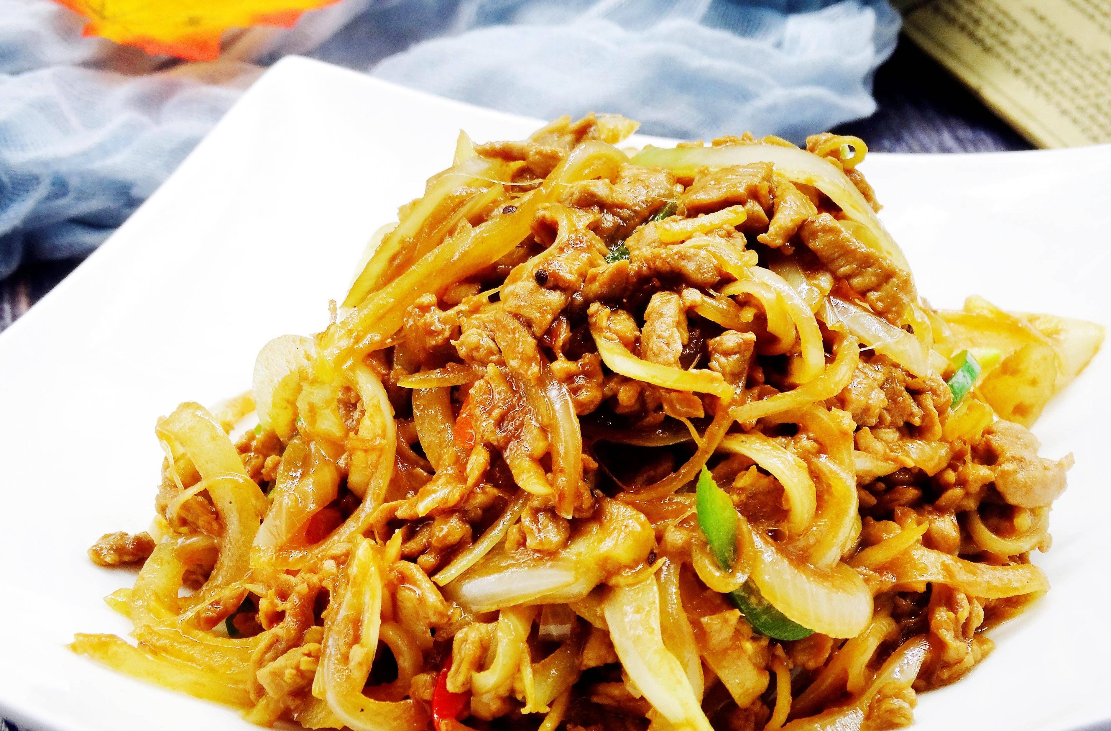 过年必备10道快手小炒,简单好吃又好做,宴客也倍有面子_精盐_鸡精_胡