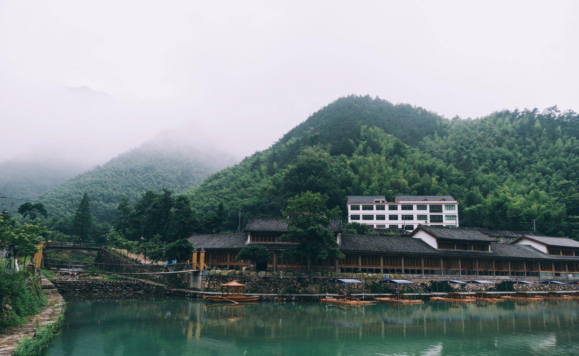 浙江温州最美的古村落，藏在青山绿水中，景色美如“世外桃源”