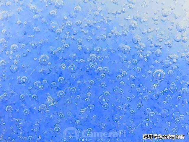 青花气泡放大图底足放大图口沿放大图二,清代康熙青花瓷器主要特点4.