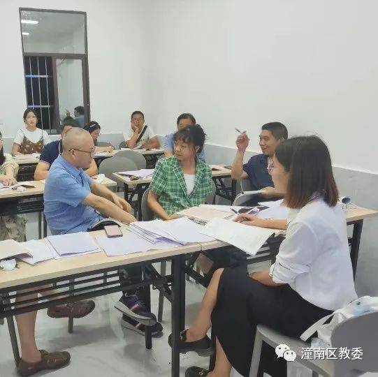 最美教育教学团队 用耕耘换取芬芳_周颖丽_进行_潼南