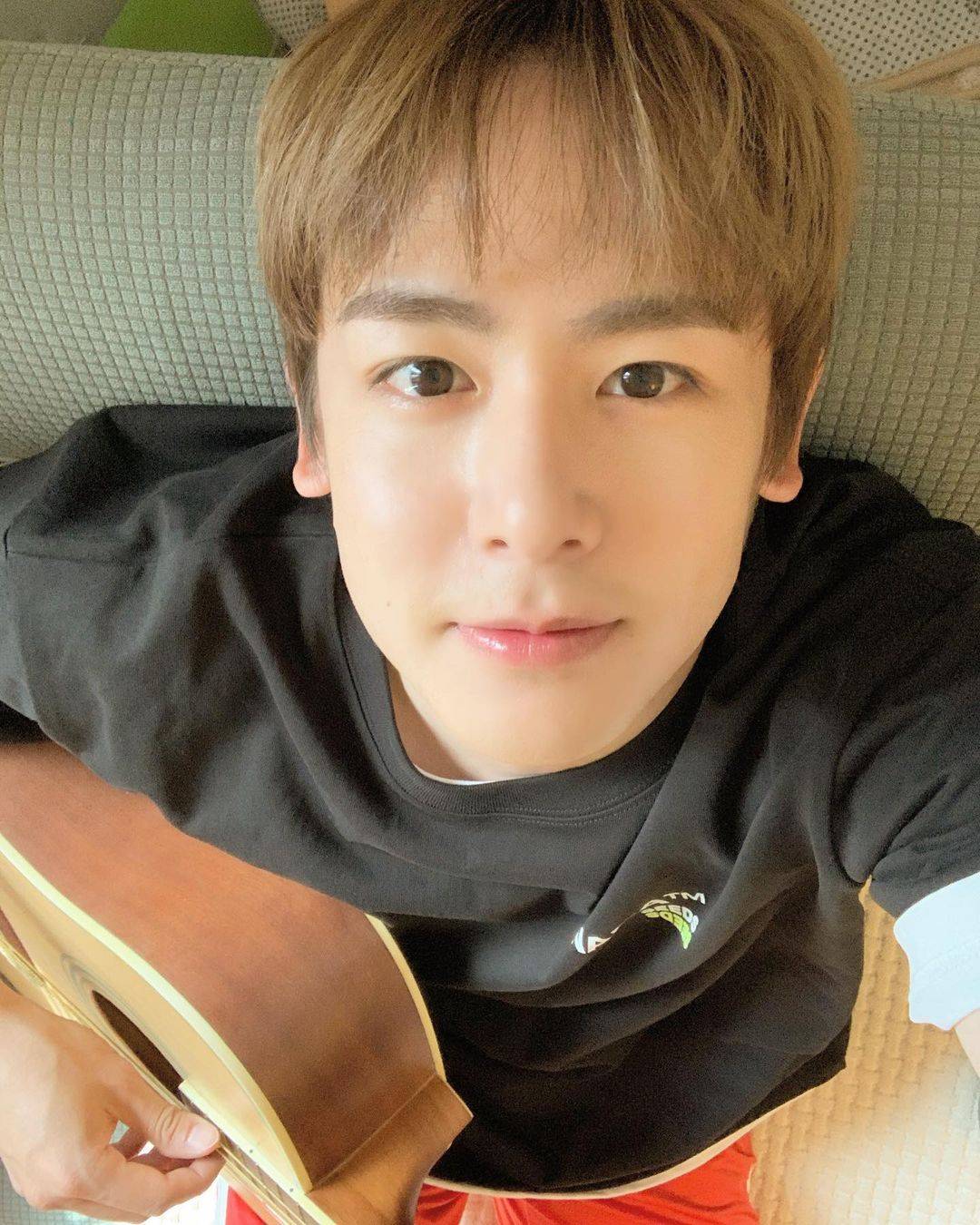 超强」外籍爱豆,the8吵架神速,雨琦号称人间翻译器_仁俊_bambam_能力