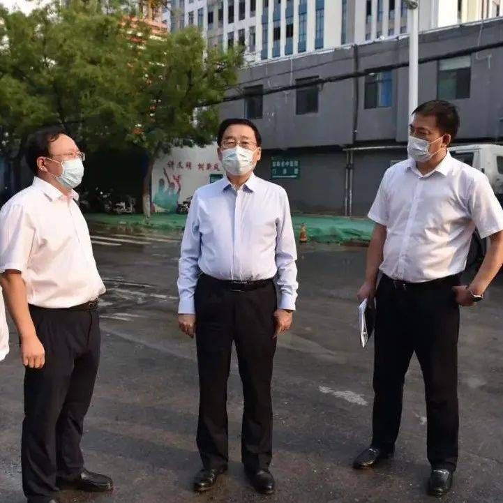 樊成华在主城区调研检查“三拆四治五提升”工作_改造_三合小区_群众