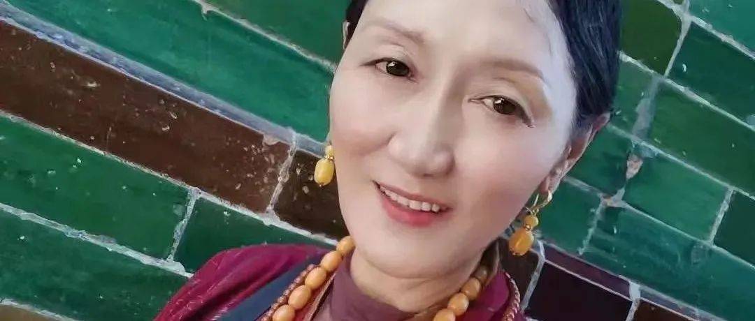 依萨尔·华珍|| 一片冰心在笔下_于西宁_摄影_青海