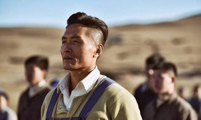 43岁贾宏伟晒出环游欧洲的照片!