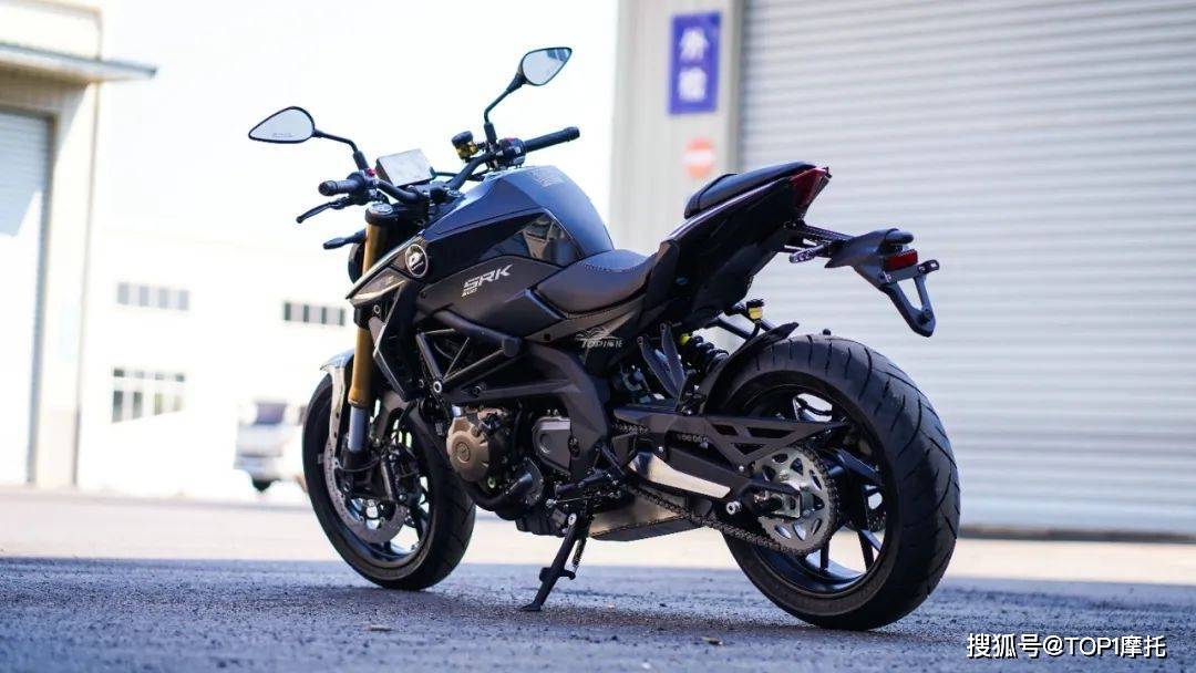 追600新款实拍,座高降低,车尾变翘_搜狐汽车_搜狐网