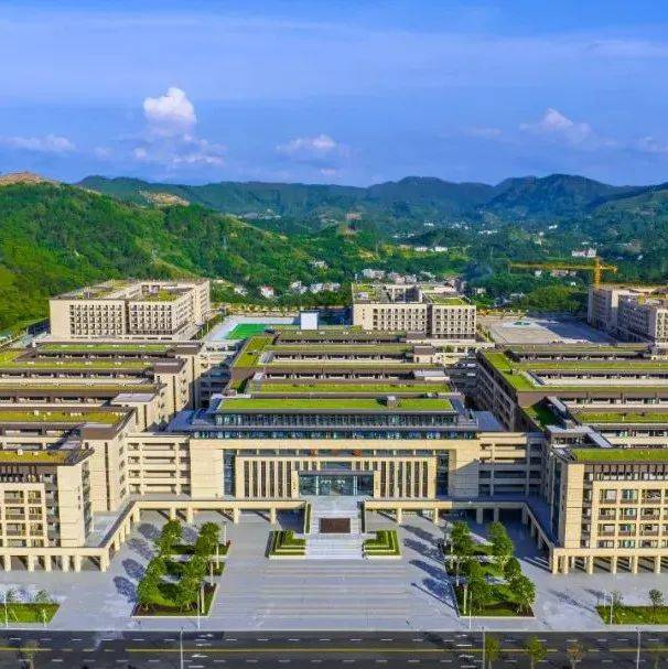 广西普通高中建设走上“快车道”_办学_教学_发展