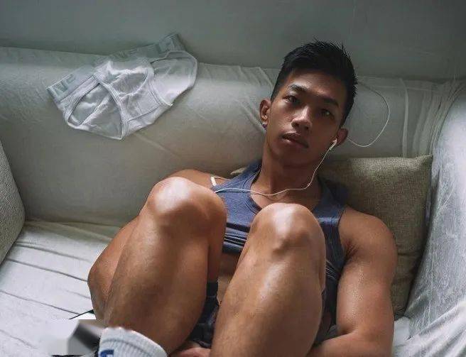 摄影大师谢梓秋镜头中的肌肉男_作品_xnjsxy_中非