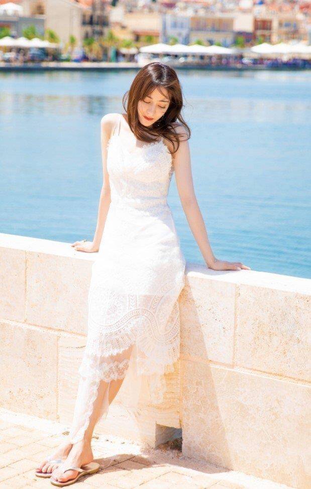 1米68的热巴脚有多大?