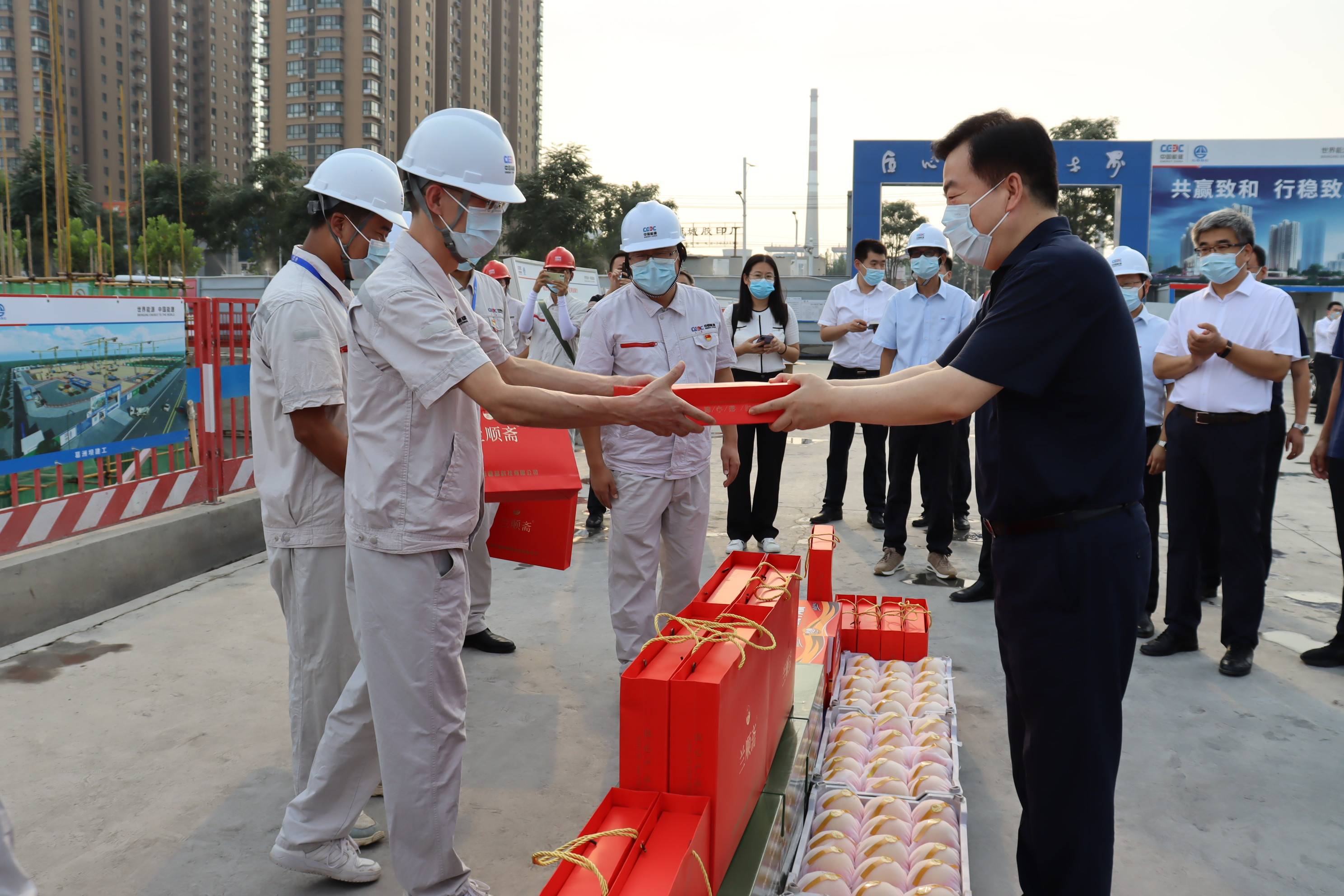 保定市委书记图片