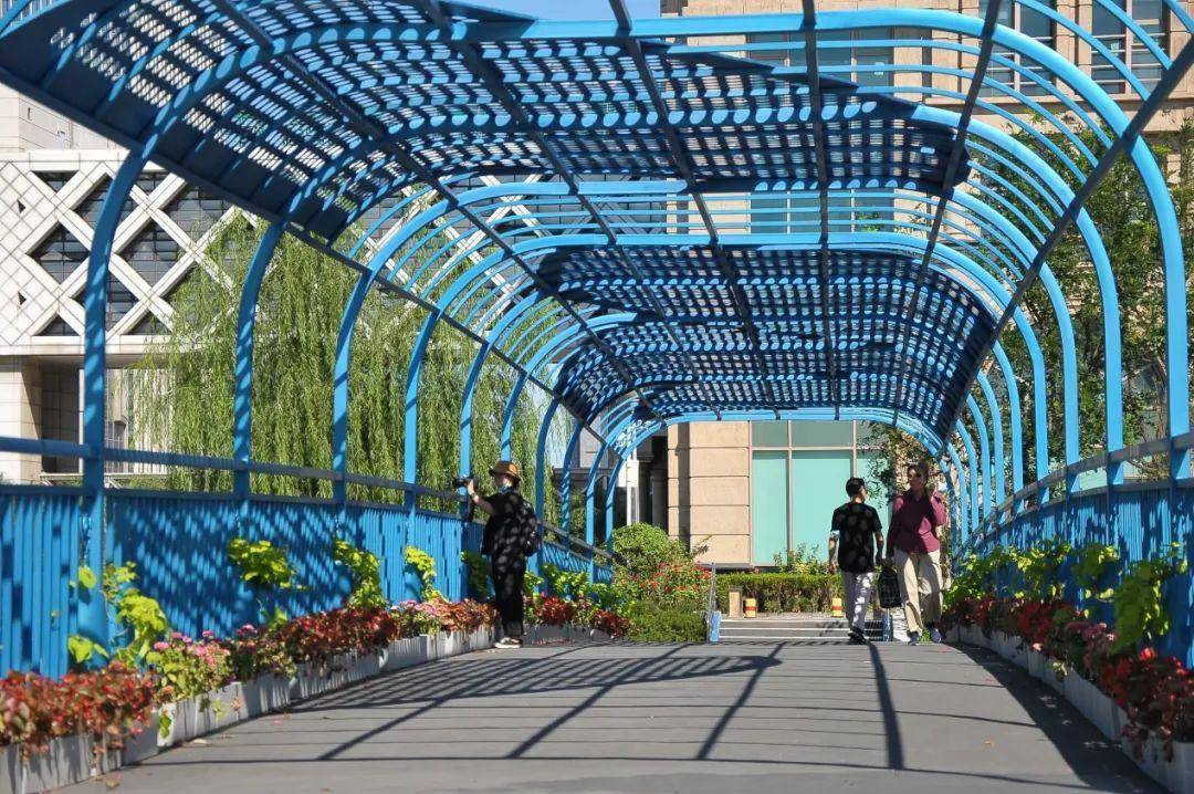 北京亮马河滨水景观廊道 |"火"出无限可能,勾勒城市人文风景线_空间