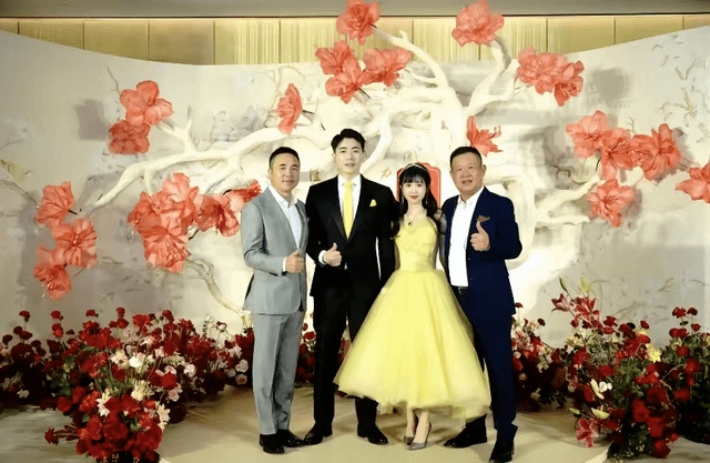 sz)创始人周少雄的儿子和特步(01368.