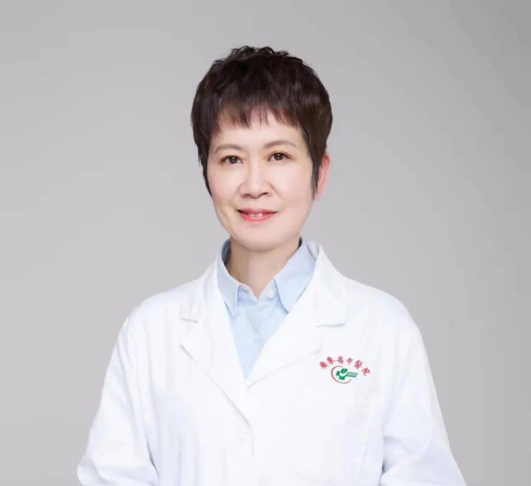 教师风采 | 梁雪芳:心中有爱,眼里有光_临床_教学_教育