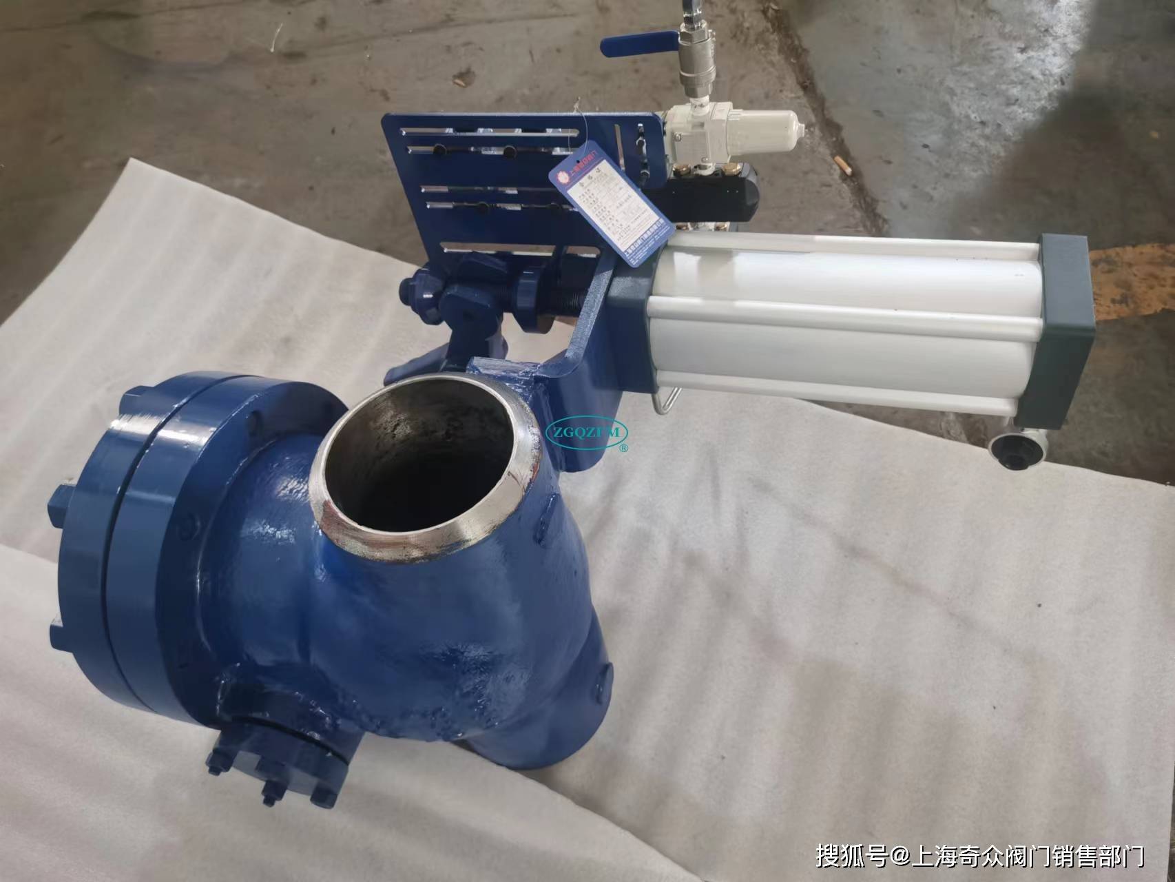 阀连接形式:焊接产品材质:碳素钢,不锈钢公称通径:50~1000mm适应介质