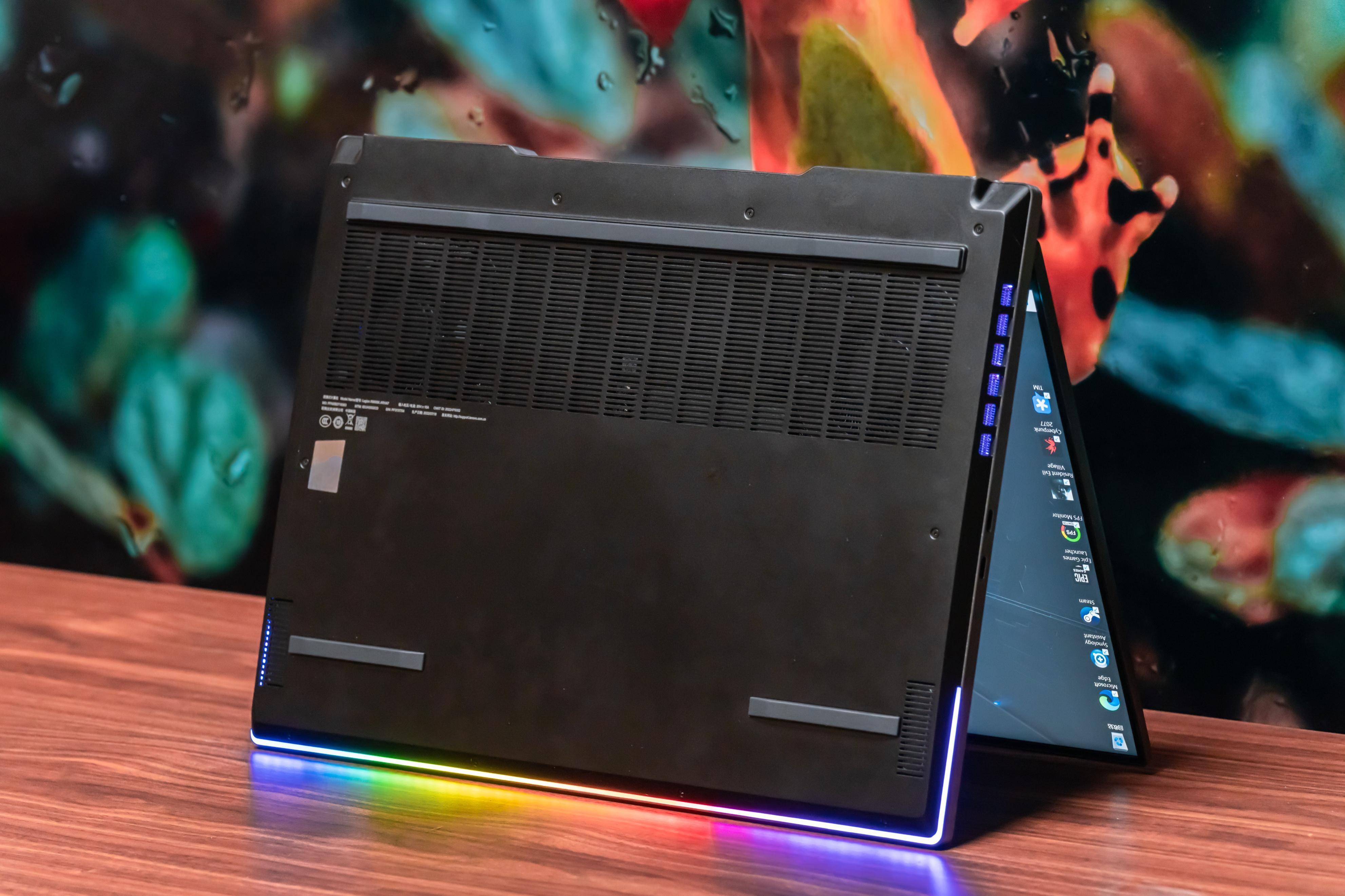 AMD 锐龙 7 6800H + RX 6700M 的双 A 超旗舰游戏本,联想拯救者 R9000K 测评