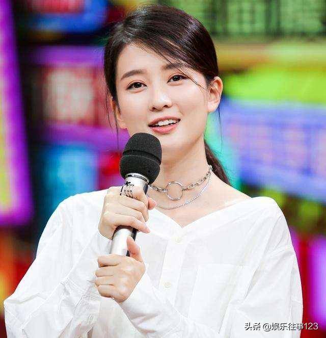 乔欣的生日,胡一天的12.28元红包"抠"得有深意_杨紫_时候_关系