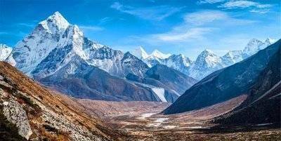 喜马拉雅高山上巨奇葩景点，美丽悲壮景点满是骨骸，原因令人痛心