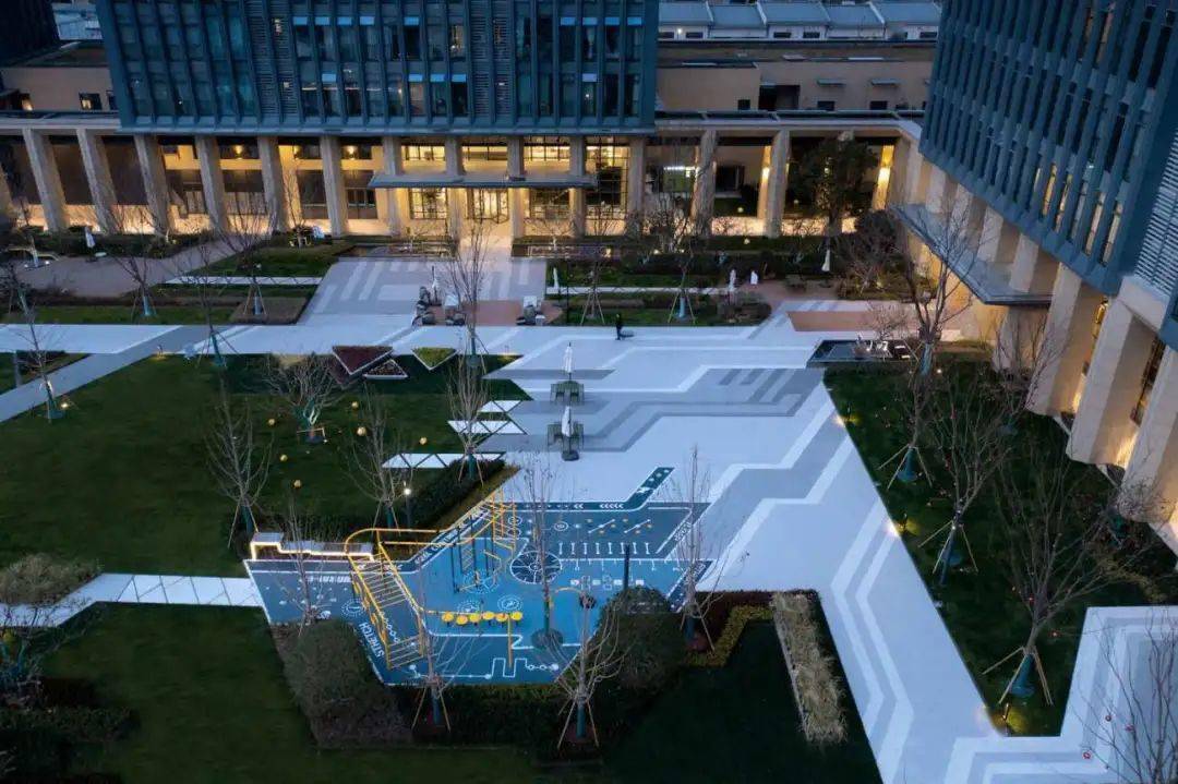 几何元素,带你体验燃爆的景观几何美!_空间_伯立森_晶堆