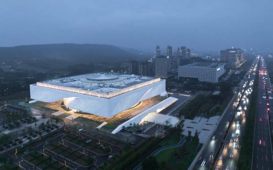 湖北省科技館新館 / 中南建築設計院_空間_趙奕_建築體