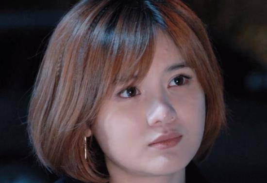 《海上繁花》艾如演得太好了,看她履历你会发现,原来她那么优秀_邹