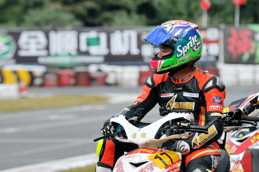 全顺电机-文俊车房赛车队 薛文俊:回首第一个五年_比赛_电动车_赛场