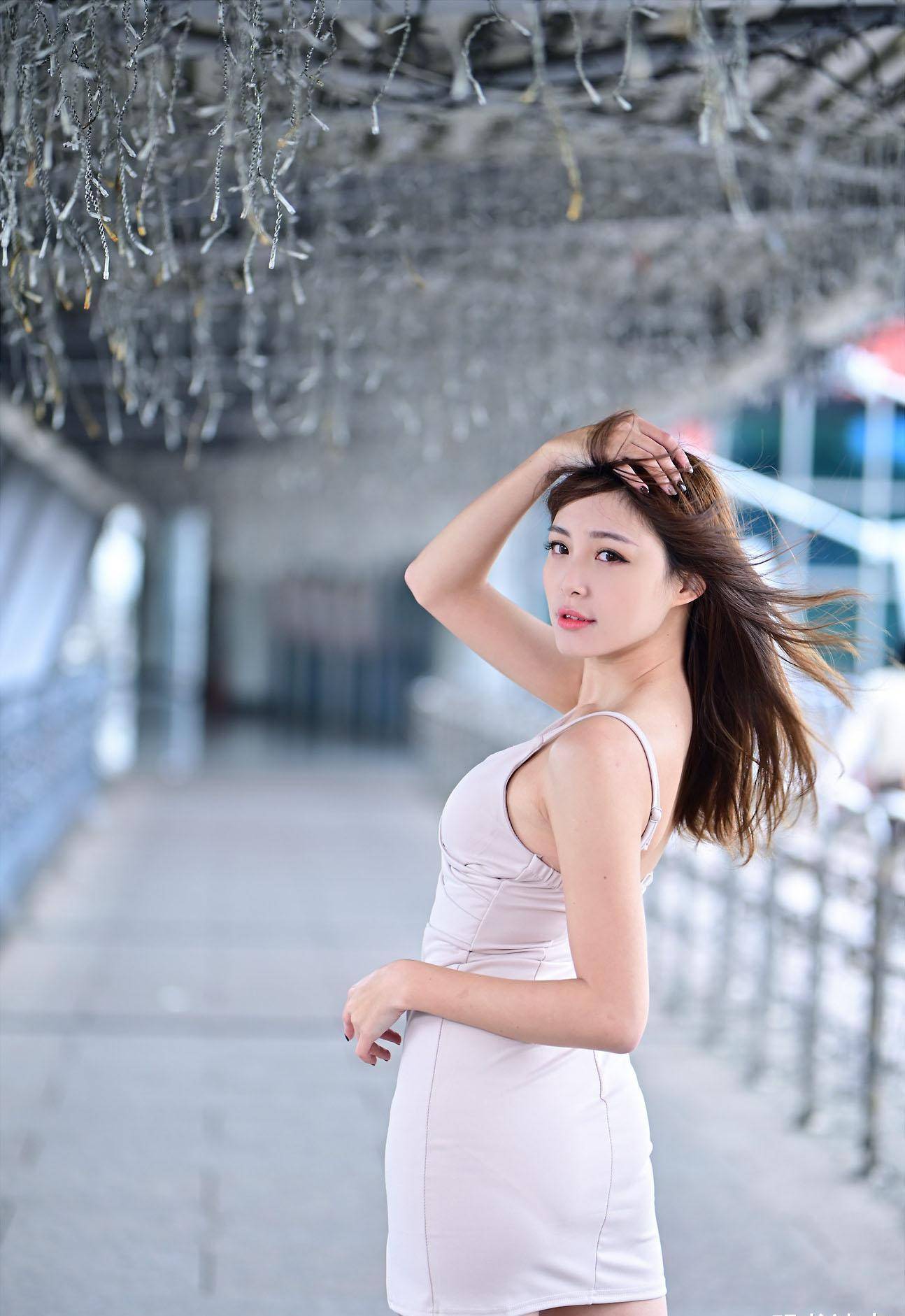 打造美女 来自搜狐网