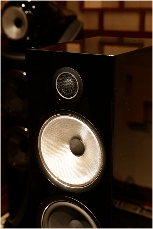 高端音响的性价比之选 marantz ki ruby & bowers & wilkins 703s2座